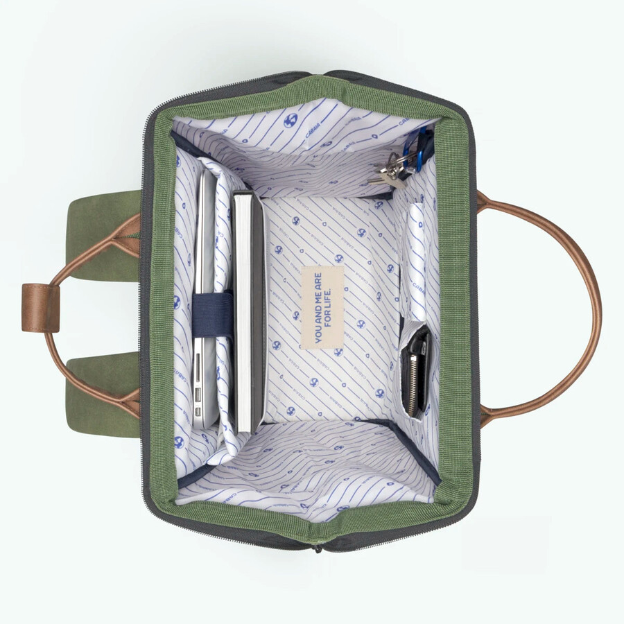 rucksack adventurer groß nikosia