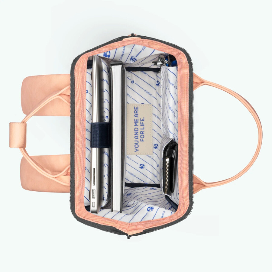 backpack adventurer small como