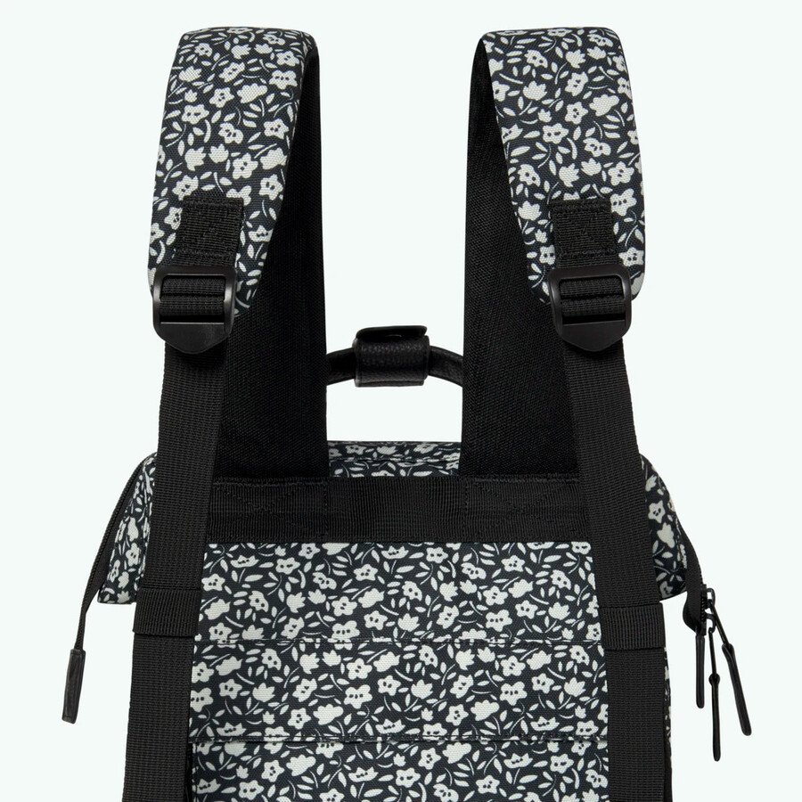backpack adventurer small catane
