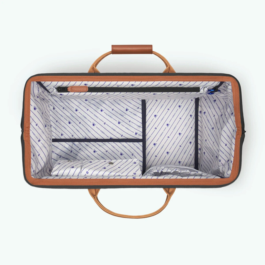 duffle adventurer moskau